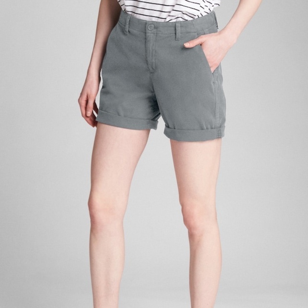 NWT GAP Gray 5”Chino Shorts Cotton